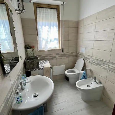 Appartamento Casa Silvana By La Via Del Mare Viaggi E Vacanze